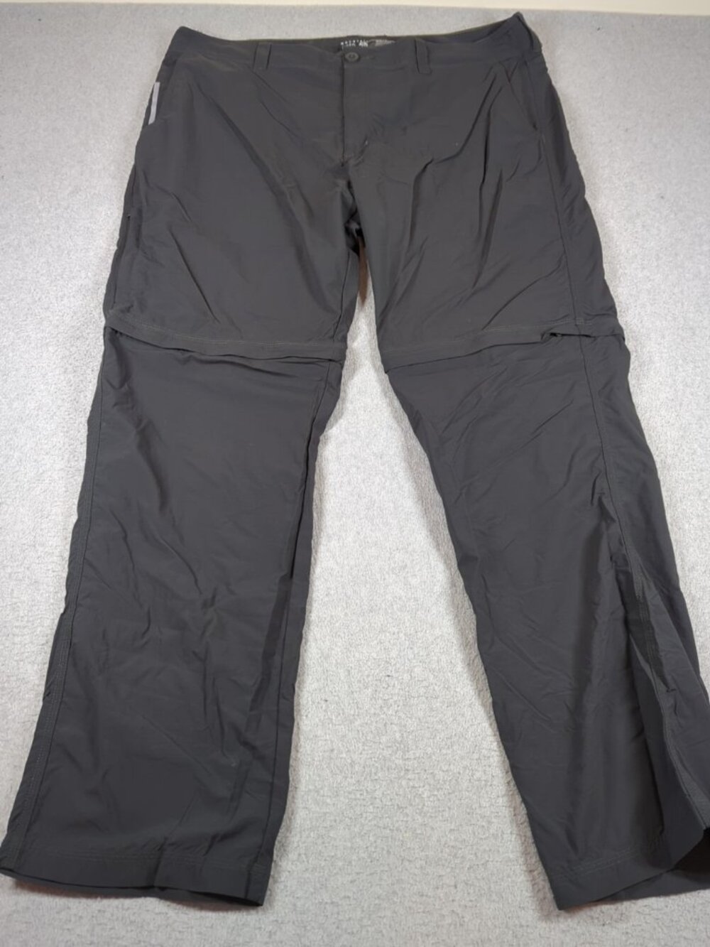 Mountain Hardwear Pants Men's 38x32 (Fit 38x31) Gray Convertible Nylon Zip Off